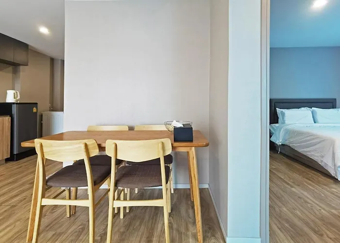 Blossom Sathorn Hospitality （曼谷高端酒店公寓） *