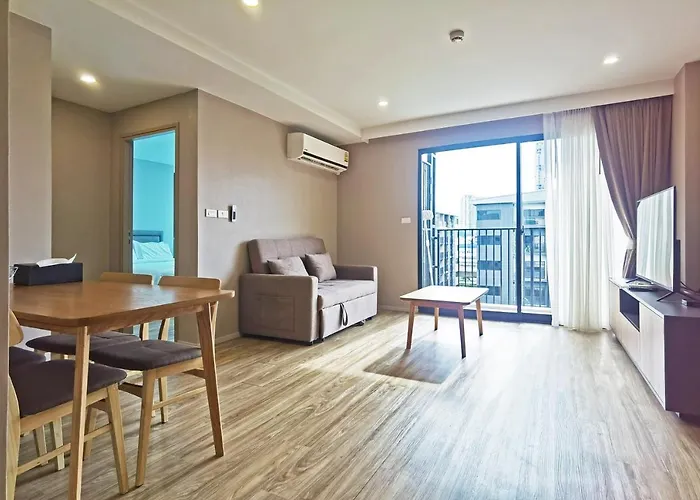 Blossom Sathorn Hospitality （曼谷高端酒店公寓） Appartement Bangkok