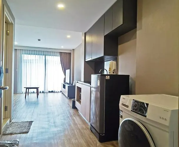 Blossom Sathorn Hospitality （曼谷高端酒店公寓） Bangkok