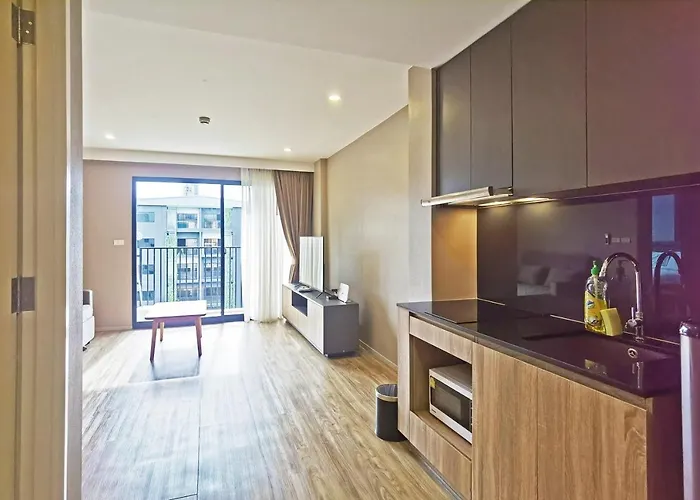 Blossom Sathorn Hospitality （曼谷高端酒店公寓） *