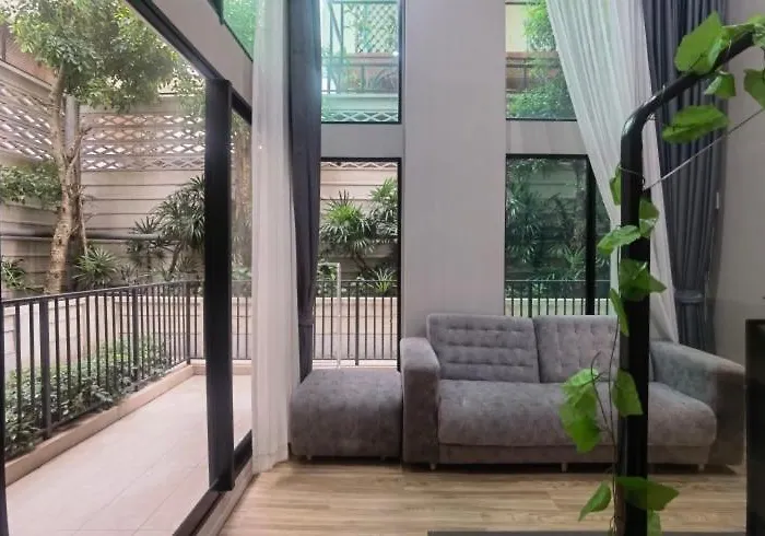 Blossom Sathorn Hospitality （曼谷高端酒店公寓） Appartement Bangkok
